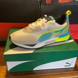 Puma Mirage Tech (Brand New) Size 9 1/2
